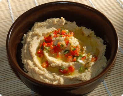 <a href="/recipes/204"><img alt="Titelsschrift" src="/system/rectitles/CAPS_Hummus.png?1274636997" /></a>