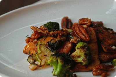 <a href="/recipes/227"><img alt="Titelsschrift" src="/system/rectitles/CAPS_Glasierter.png?1277977634" /><img alt="Titelsschrift" src="/system/rectitles/Tofu.png?1261750186" /><img alt="Titelsschrift" src="/system/rectitles/mit.png?1261750185" /><img alt="Titelsschrift" src="/system/rectitles/Broccoli.png?1269208716" /></a>