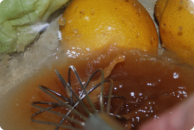 <a href="/recipes/25"><img alt="Titelsschrift" src="/system/rectitles/CAPS_Salatsauce.png?1261750185" /></a>
