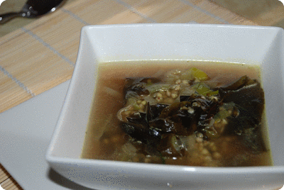 <a href="/recipes/243"><img alt="Titelsschrift" src="/system/rectitles/CAPS_Wakamesuppe.png?1281377980" /><img alt="Titelsschrift" src="/system/rectitles/mit.png?1261750185" /><img alt="Titelsschrift" src="/system/rectitles/Lauch.png?1261750188" /><img alt="Titelsschrift" src="/system/rectitles/und.png?1261750185" /><img alt="Titelsschrift" src="/system/rectitles/Buchweizen.png?1281377980" /></a>