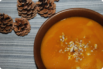<a href="/recipes/91"><img alt="Titelsschrift" src="/system/rectitles/CAPS_Kürbissuppe.png?1261750187" /></a>