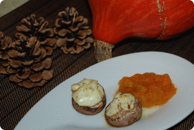 <a href="/recipes/271"><img alt="Titelsschrift" src="/system/rectitles/CAPS_Kürbispüree.png?1288516388" /><img alt="Titelsschrift" src="/system/rectitles/mit.png?1261750185" /><img alt="Titelsschrift" src="/system/rectitles/Maronistückchen.png?1288516388" /></a>