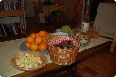 <a href="/recipes/55"><img alt="Titelsschrift" src="/system/rectitles/CAPS_Heisse.png?1261750186" /><img alt="Titelsschrift" src="/system/rectitles/Maroni.png?1261750186" /></a>