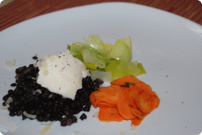 <a href="/recipes/305"><img alt="Titelsschrift" src="/system/rectitles/CAPS_Parmesanmousse.png?1297612637" /></a>