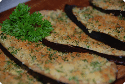 <a href="/recipes/332"><img alt="Titelsschrift" src="/system/rectitles/CAPS_Knusprige.png?1284896424" /><img alt="Titelsschrift" src="/system/rectitles/Auberginenscheiben.png?1261750187" /></a>