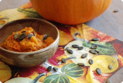 <a href="/recipes/367"><img alt="Titelsschrift" src="/system/rectitles/CAPS_Kürbissauce.png?1316352729" /></a>