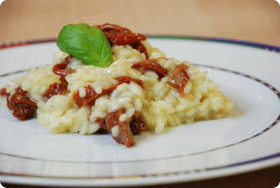 <a href="/recipes/412"><img alt="Titelsschrift" src="/system/rectitles/CAPS_Weissweinrisotto.png?1334863230" /><img alt="Titelsschrift" src="/system/rectitles/mit.png?1261750185" /><img alt="Titelsschrift" src="/system/rectitles/getrockneten.png?1334863230" /><img alt="Titelsschrift" src="/system/rectitles/Tomaten.png?1261750187" /></a>