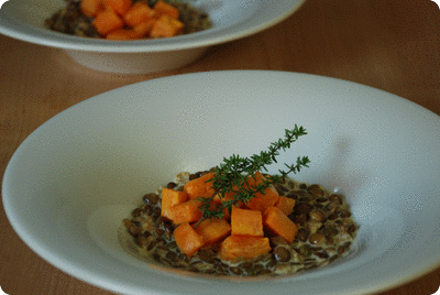 <a href="/recipes/444"><img alt="Titelsschrift" src="/system/rectitles/CAPS_Süsskartoffeln.png?1352655702" /><img alt="Titelsschrift" src="/system/rectitles/auf.png?1261750186" /><img alt="Titelsschrift" src="/system/rectitles/Senf-Linsenbett.png?1352655702" /></a>