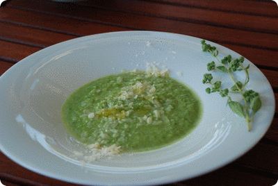<a href="/recipes/516"><img alt="Titelsschrift" src="/system/rectitles/CAPS_Erbsensuppe.png?1375217419" /></a>