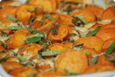 <a href="/recipes/565"><img alt="Titelsschrift" src="/system/rectitles/CAPS_Süsskartoffelgratin.png?1388665731" /></a>