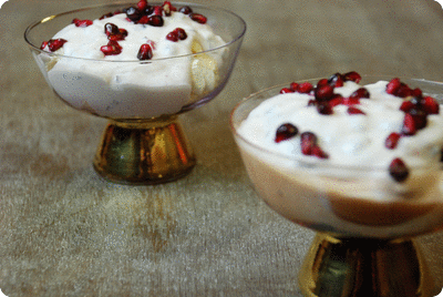 <a href="/recipes/593"><img alt="Titelsschrift" src="/system/rectitles/CAPS_Granatapfel-Rosencrème.png?1400701260" /><img alt="Titelsschrift" src="/system/rectitles/auf.png?1261750186" /><img alt="Titelsschrift" src="/system/rectitles/Meringues.png?1400423850" /></a>