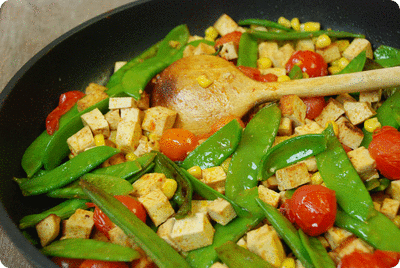 <a href="/recipes/597"><img alt="Titelsschrift" src="/system/rectitles/CAPS_Gebratener.png?1261750186" /><img alt="Titelsschrift" src="/system/rectitles/Tofu.png?1261750186" /><img alt="Titelsschrift" src="/system/rectitles/mit.png?1261750185" /><img alt="Titelsschrift" src="/system/rectitles/Kefen.png?1261750186" /></a>