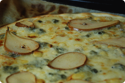 <a href="/recipes/650"><img alt="Titelsschrift" src="/system/rectitles/CAPS_Flammkuchen.png?1326622164" /><img alt="Titelsschrift" src="/system/rectitles/mit.png?1261750185" /><img alt="Titelsschrift" src="/system/rectitles/Gorgonzola.png?1361720074" /><img alt="Titelsschrift" src="/system/rectitles/und.png?1261750185" /><img alt="Titelsschrift" src="/system/rectitles/Birne.png?1425024478" /></a>