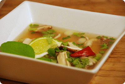 <a href="/recipes/698"><img alt="Titelsschrift" src="/system/rectitles/CAPS_Tom.png?1446594328" /><img alt="Titelsschrift" src="/system/rectitles/Yum.png?1446594328" /><img alt="Titelsschrift" src="/system/rectitles/Pilz-Suppe.png?1446595679" /></a>