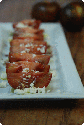 <a href="/recipes/761"><img alt="Titelsschrift" src="/system/rectitles/CAPS_Braune.png?1477243470" /><img alt="Titelsschrift" src="/system/rectitles/Tomaten.png?1261750187" /><img alt="Titelsschrift" src="/system/rectitles/mit.png?1261750185" /><img alt="Titelsschrift" src="/system/rectitles/Feta.png?1389907631" /></a>