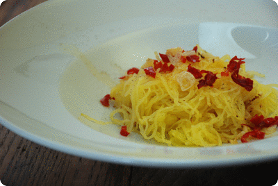 <a href="/recipes/771"><img alt="Titelsschrift" src="/system/rectitles/CAPS_Spaghetti-Kürbis.png?1483313692" /><img alt="Titelsschrift" src="/system/rectitles/aglio.png?1349535611" /><img alt="Titelsschrift" src="/system/rectitles/e.png?1261750187" /><img alt="Titelsschrift" src="/system/rectitles/olio.png?1349535611" /></a>