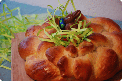 <a href="/recipes/784"><img alt="Titelsschrift" src="/system/rectitles/CAPS_Osterzopf.png?1492445983" /></a>