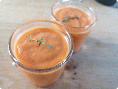 <a href="/recipes/800"><img alt="Titelsschrift" src="/system/rectitles/CAPS_Sommerliche.png?1629144535" /><img alt="Titelsschrift" src="/system/rectitles/Tomatensuppe.png?1629144535" /></a>